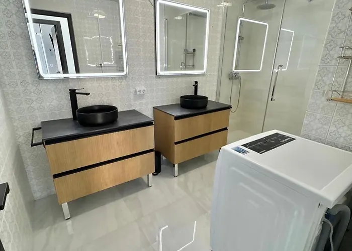 Casas Lidia 180 Views